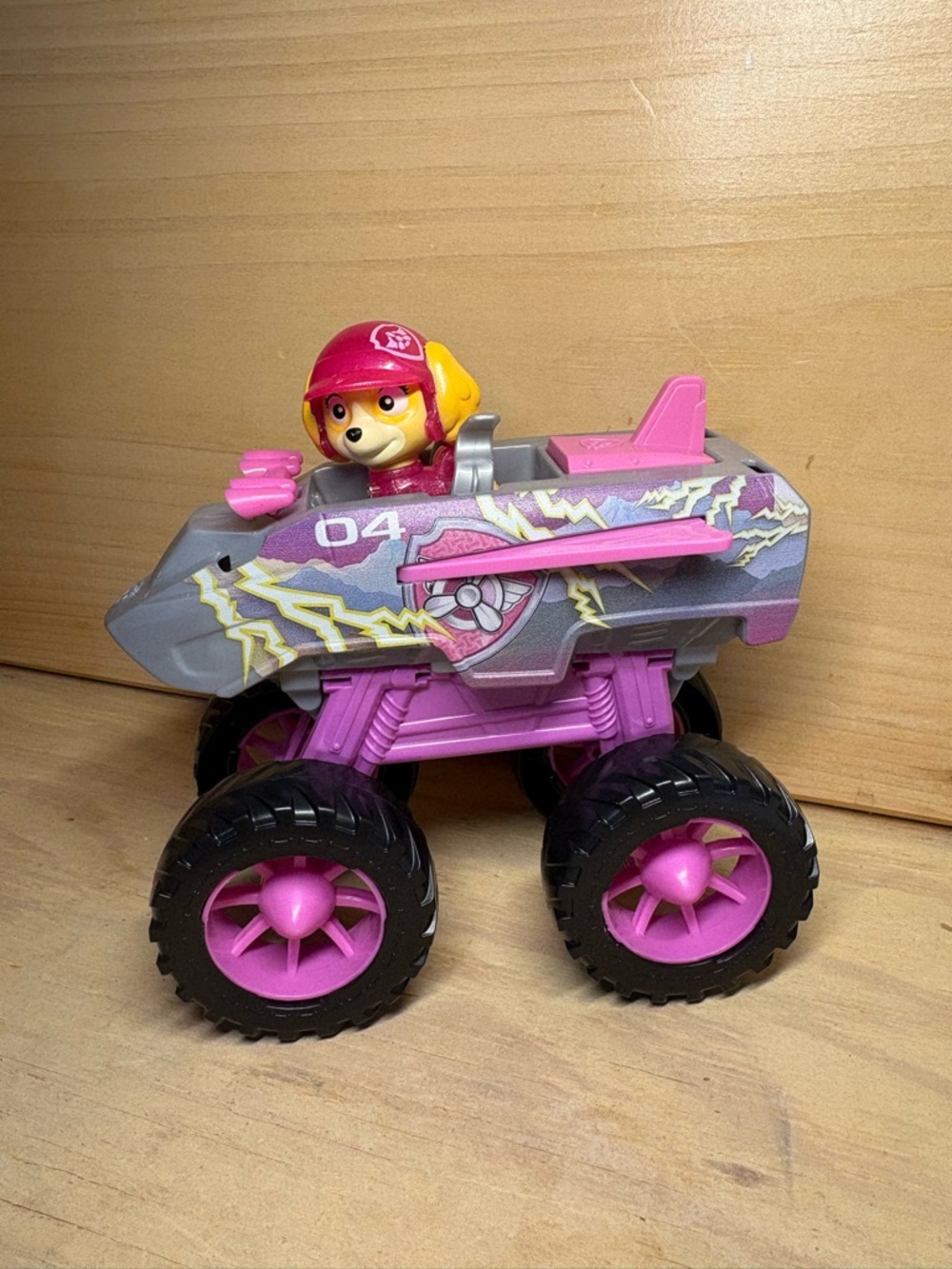 PAW Patrol Rescue Wheels Skye Pink Monster Truck & Figure. Excellent Condition.
